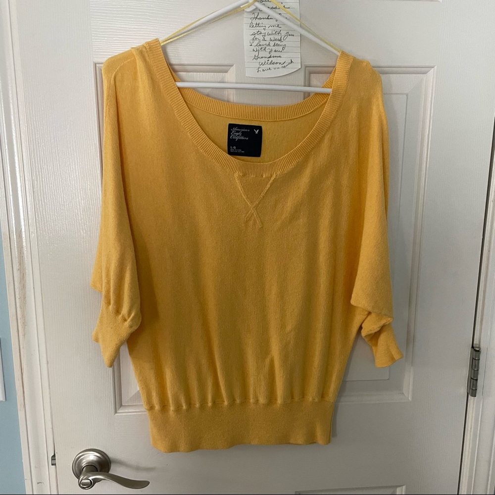 American Eagle large 3/4 length sleeve sweater